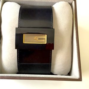 Gucci Black and Gold Women's Watch